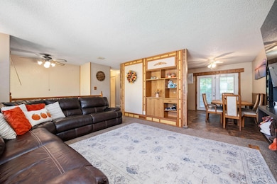 6-web-or-mls-1137 Brook St Cedar City (6