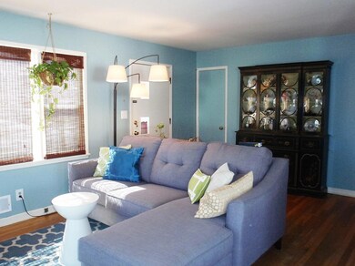 Living Room2