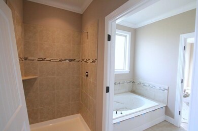 7_Master Bathroom