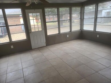 1101 Sheridan Ln, Cleburne, TX 76033 - photo 7