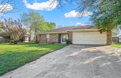 606 Crestridge Ct, Decatur, TX 76234 - photo 3