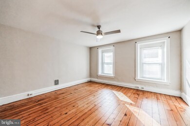 175 Dupont St, Philadelphia, PA 19127 - photo 6