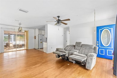 315 SW Grove St, Keystone Heights, FL 32656 - photo 5