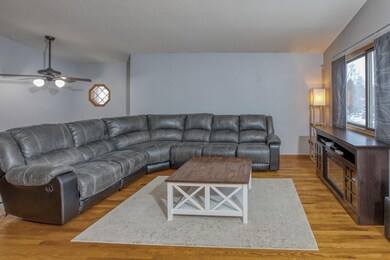 007_Living Room II