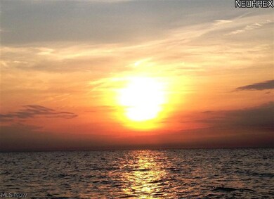 64 E 216th St, Euclid, OH 44123 - photo 2