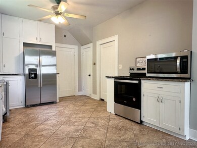 415 E Osage Ave, McAlester, OK 74501 - photo 7