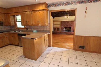 11601 W 51st Terrace, Shawnee, KS 66203 - photo 5