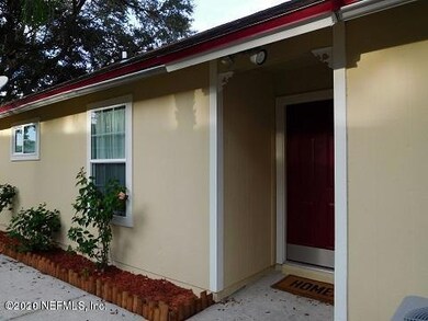 8804 Townsquare Dr S, Jacksonville, FL 32216 - photo 2