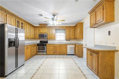 1723 Polk St, Houma, LA 70360 - photo 4