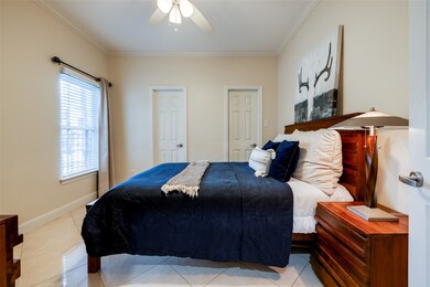 First floor 3 rd bedroom with large closet & en su