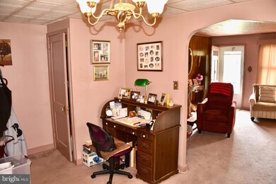 413 Emerson Ave, Reading, PA 19605 - photo 7