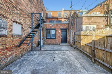 21 S Carrollton Ave, Baltimore, MD 21223 - photo 5