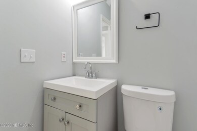 5549 Alpha Ave, Jacksonville, FL 32205 - photo 7