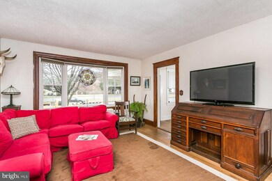 5631 Oregon Ave, Halethorpe, MD 21227 - photo 5