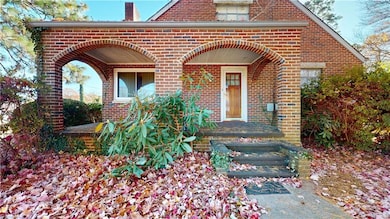 602 S Main St, Dobson, NC 27017 - photo 4