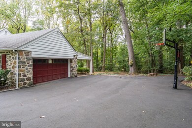 301 Custis Rd unit 70, Glenside, PA 19038 - photo 2