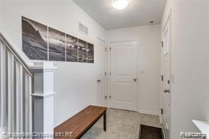 Spacious Foyer // Mudroom