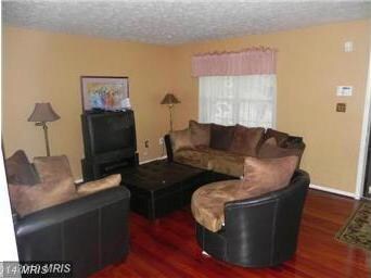 7835 Suiter Way, Hyattsville, MD 20785 - photo 3