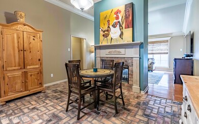 Dining Area 1
