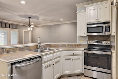 10-web-or-mls-404 Deer Meadow Blvd-10