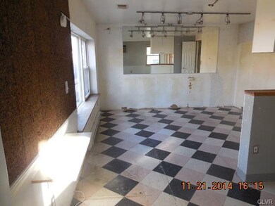 267 Main St, Slatington, PA 18080 - photo 2