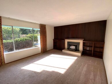 Living Room (1)