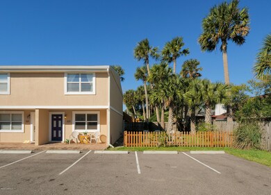 Private Attached Yard