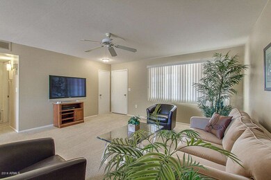 SPACIOUS LIVING ROOM