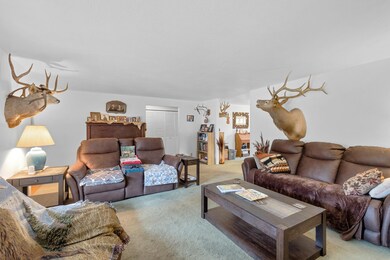 2115 Haviland Dr, Grants Pass, OR 97527 - photo 5