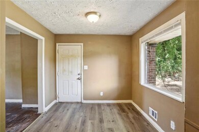 3992 Kirksford Dr, Decatur, GA 30035 - photo 7