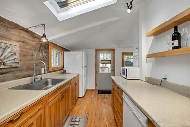 24 Riverhill Ave, Concord, NH 03303 - photo 3