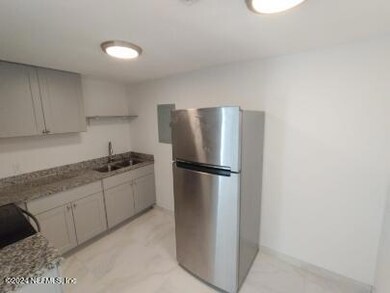 1530 Ryar Rd unit 3, Jacksonville, FL 32216 - photo 6