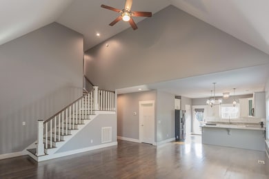 9618 Shooting Star Cir, Soddy-Daisy, TN 37379 - photo 5