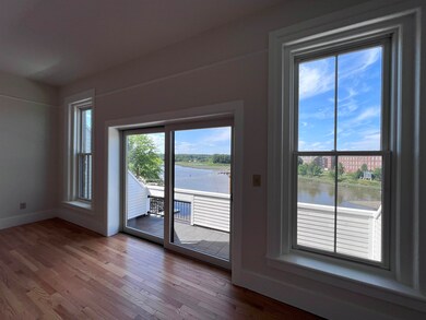 123 Water St unit 4W, Exeter, NH 03833 - photo 3
