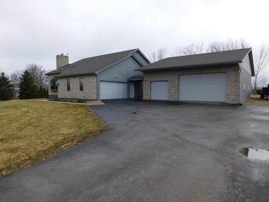 9576 Wells Rd, Plain City, OH 43064 - photo 3