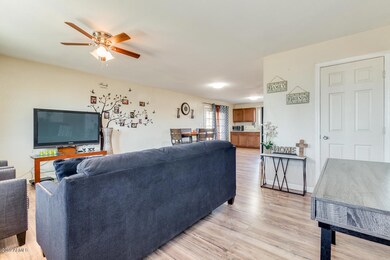 5438 W Cambridge Ave, Phoenix, AZ 85035 - photo 4