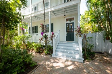 (2) 408 Grinnell St-45