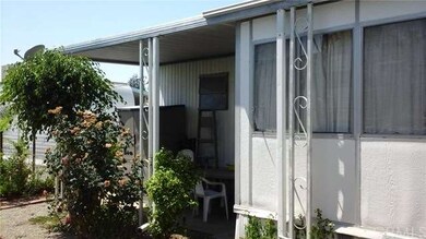 Side covered Porch