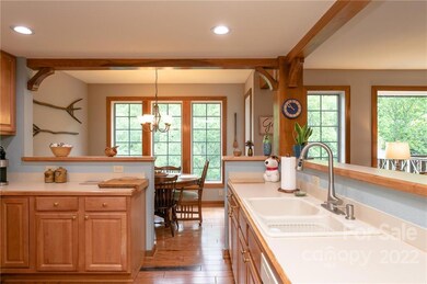 222 Creekside Way unit D-202, Burnsville, NC 28714 - photo 3