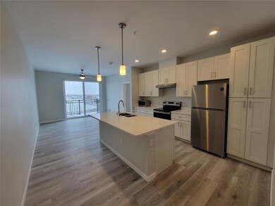 5905 Stagecoach Dr unit 3103, 3107, 3110, 32, West Des Moines, IA 50266 - photo 2