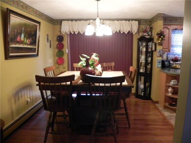 21 Scott Dr, Riverside, RI 02915 - photo 2