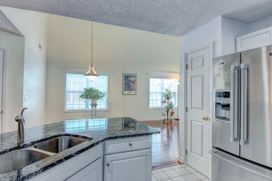 646 Sloop Pointe Ln Kure Beach-large-008
