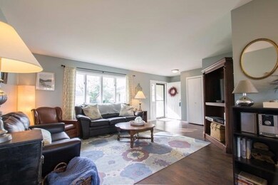 635 N Holly Ln, Griffith, IN 46319 - photo 4