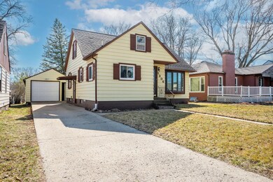 1206 Webster St, Fairmont, MN 56031 - photo 3