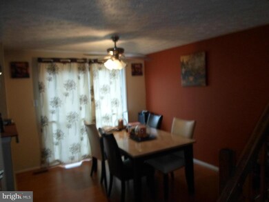 802 Avanti Place, Hyattsville, MD 20785 - photo 3