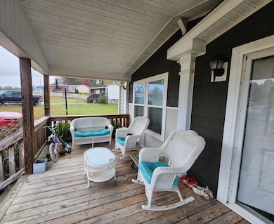 165 Lifestyle Way, Benton, TN 37307 - photo 2