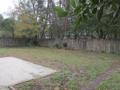 2631 Kenwood Dr E, Jacksonville, FL 32210 - photo 3