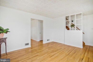 100 N Longcross Rd, Linthicum Heights, MD 21090 - photo 5