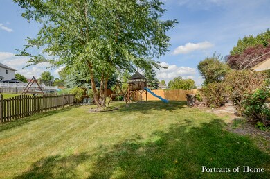12156 Pear Tree Way, Plainfield, IL 60585 - photo 2
