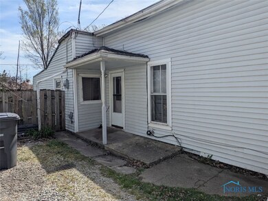145 Whiting Ave, Toledo, OH 43609 - photo 3